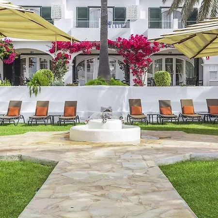 White Sands Beach Club 